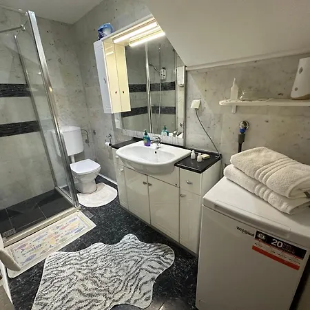 Apartman Golden Creek Magic View